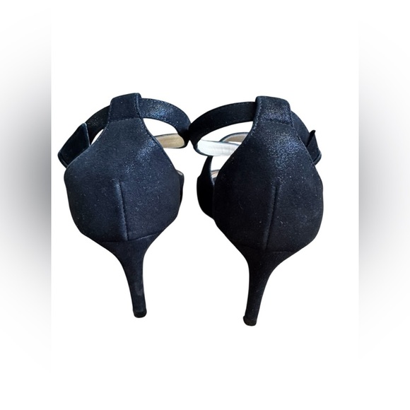 Jimmy Choo Emily Black Suede Heels Sandals
Shoes Size 35 - Picture 14 of 16